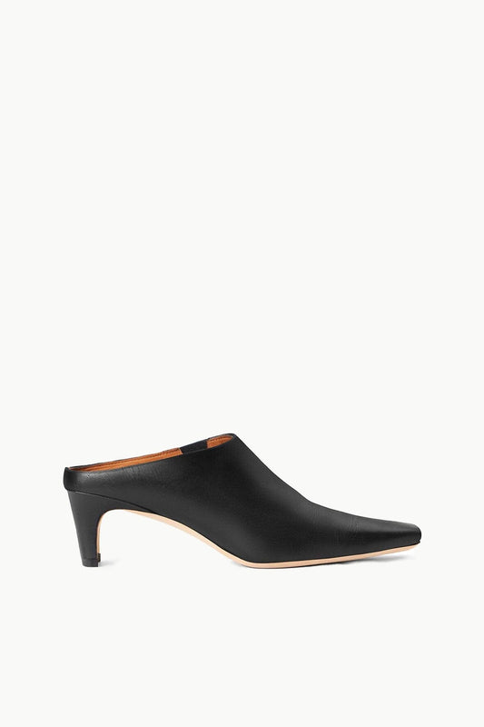 Wally Mule, Black